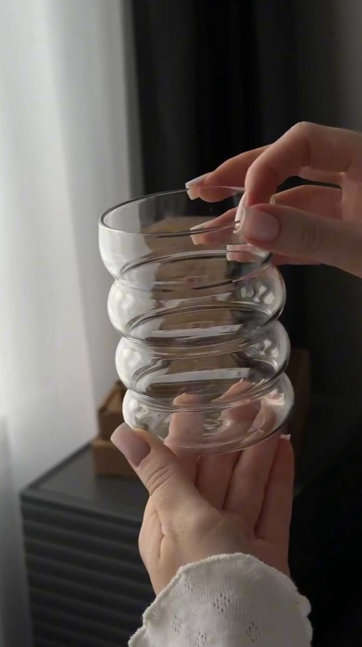 Sipper with Glass Straw Bubble Wave Shaped with Bamboo Lid