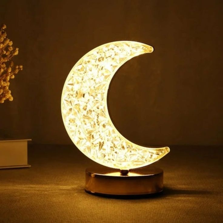 Crystalline Half moon light