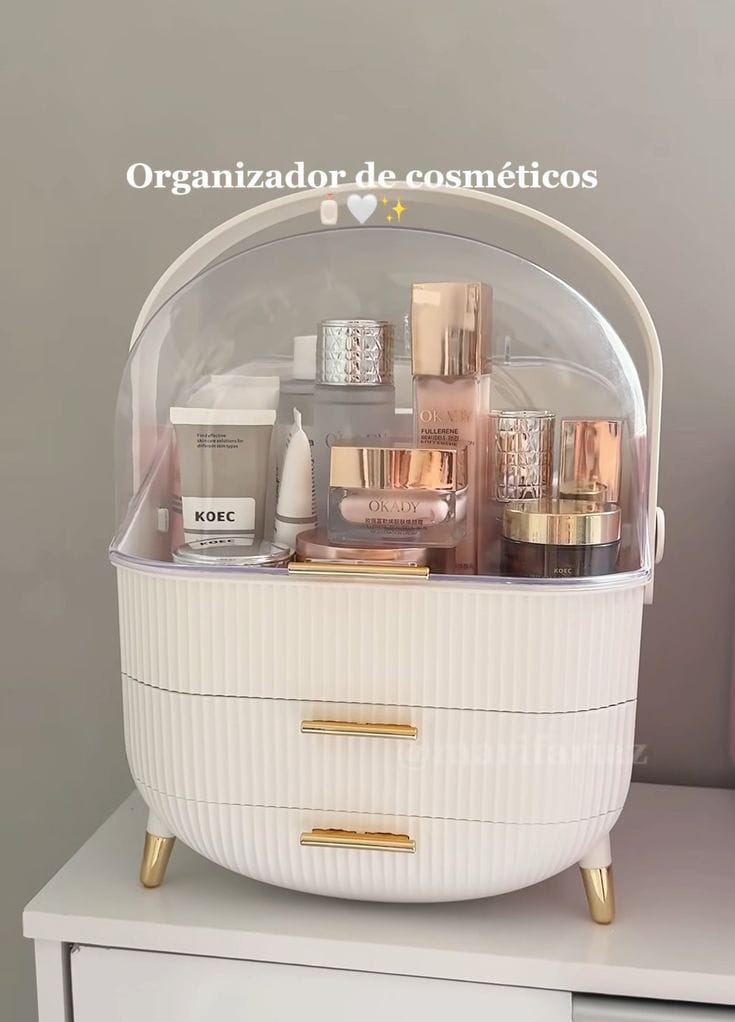 Luxury cosmetics organizer