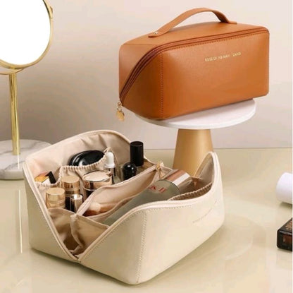 Travel Makeup pouch