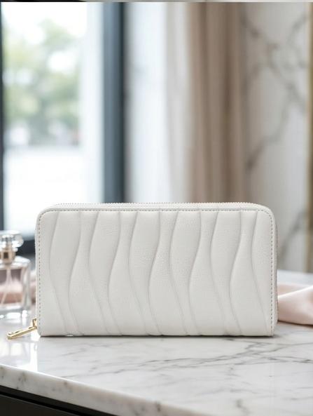 Female wallet